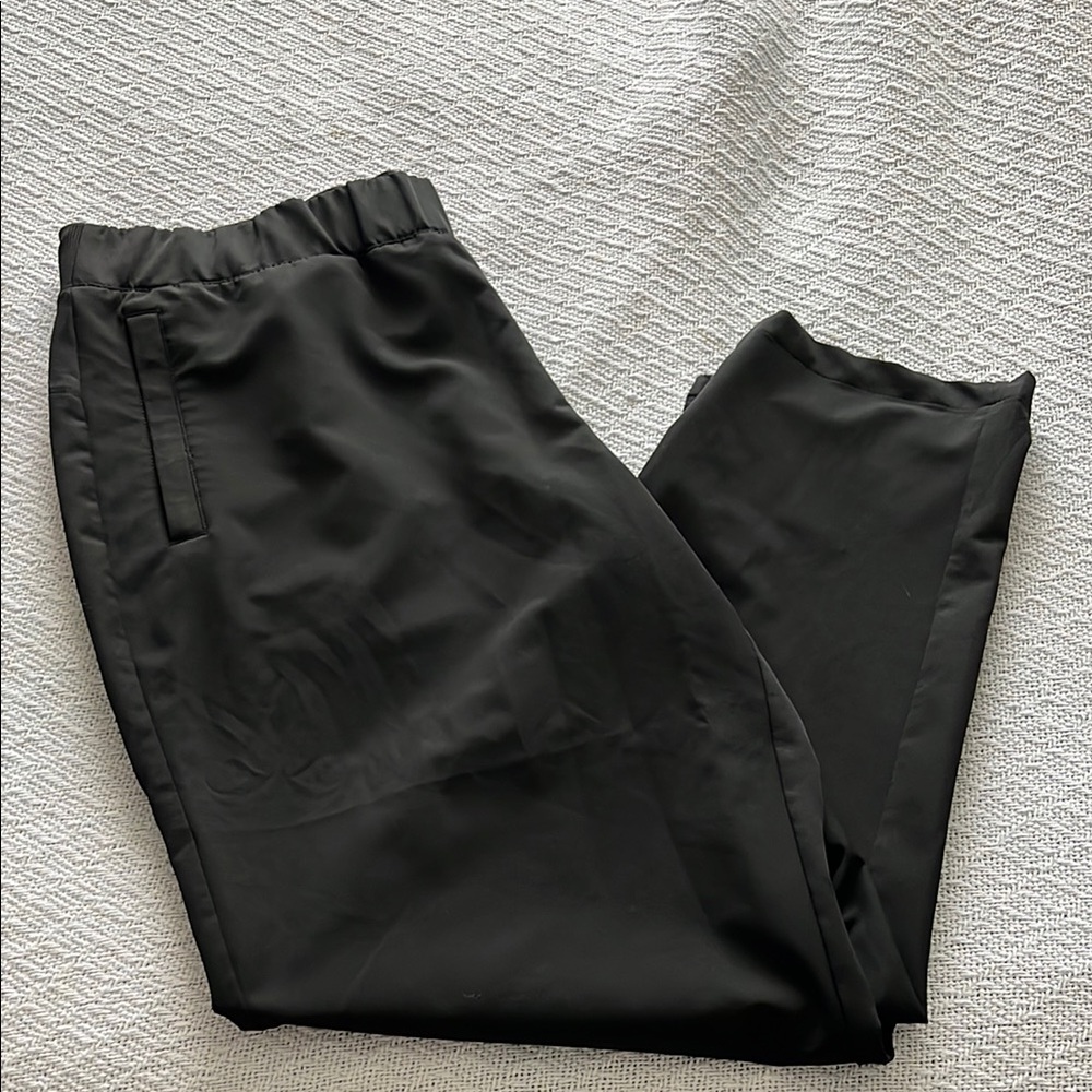 NWOT-Calvin Klein, size XL performance pants, black with pockets